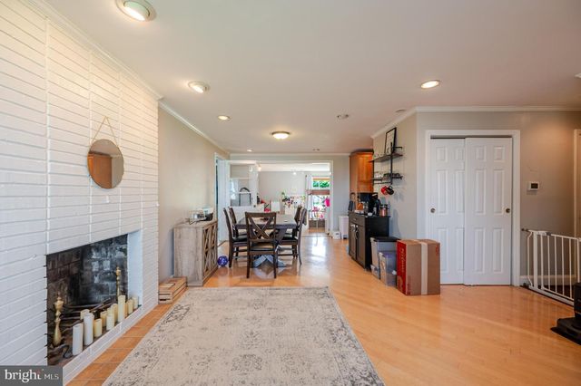 4803 APPLE TREE DR, Alexandria, VA 22310