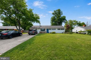 4803 APPLE TREE DR, Alexandria, VA 22310