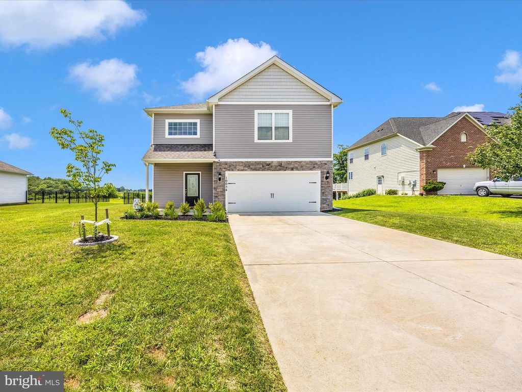 10054 ROULETTE DR, Hagerstown, MD 21740