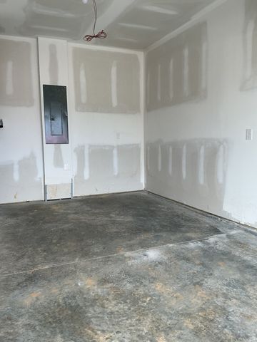 204 Darlington Drive, Dickson, TN 37055