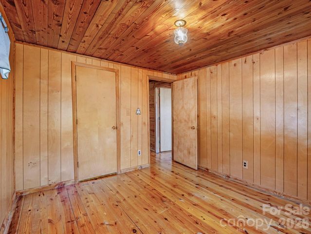 156 Carpenters Knob Drive, Lawndale, NC 28090