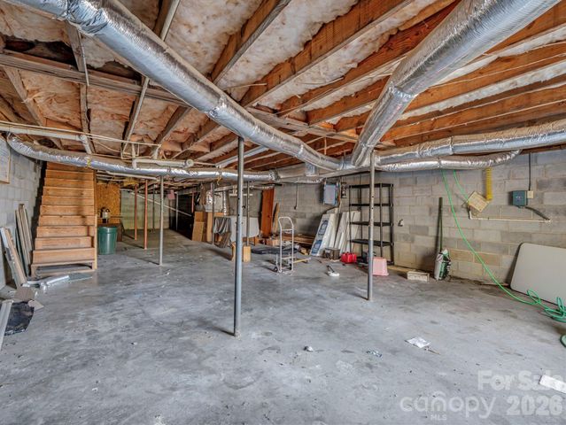 156 Carpenters Knob Drive, Lawndale, NC 28090