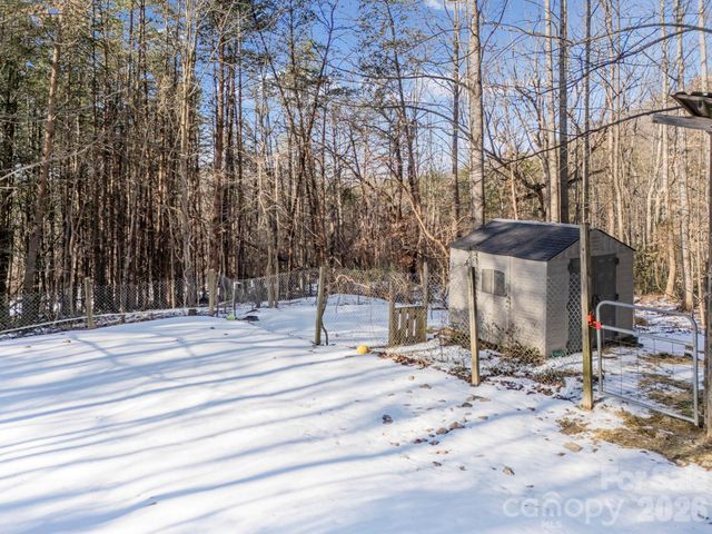 156 Carpenters Knob Drive, Lawndale, NC 28090