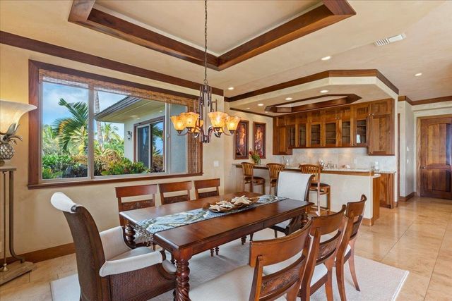 85 Lau Awa Pl, Lahaina, HI 96761