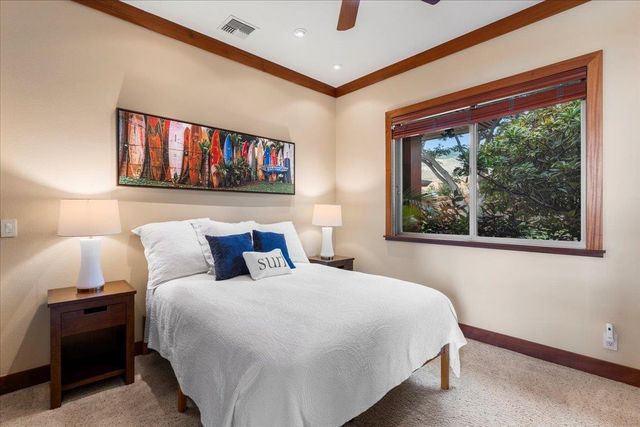 85 Lau Awa Pl, Lahaina, HI 96761