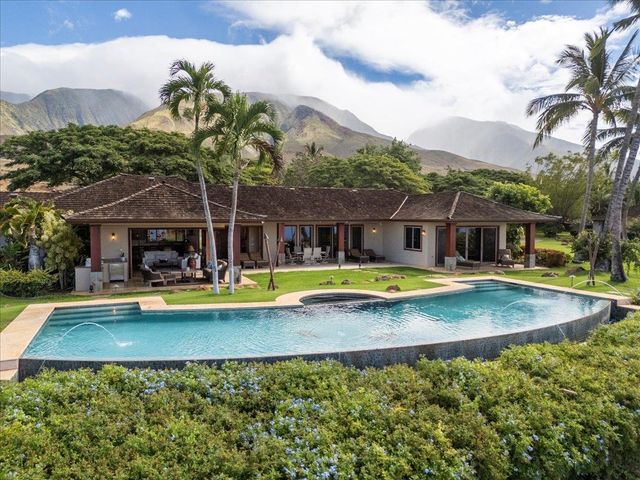 85 Lau Awa Pl, Lahaina, HI 96761