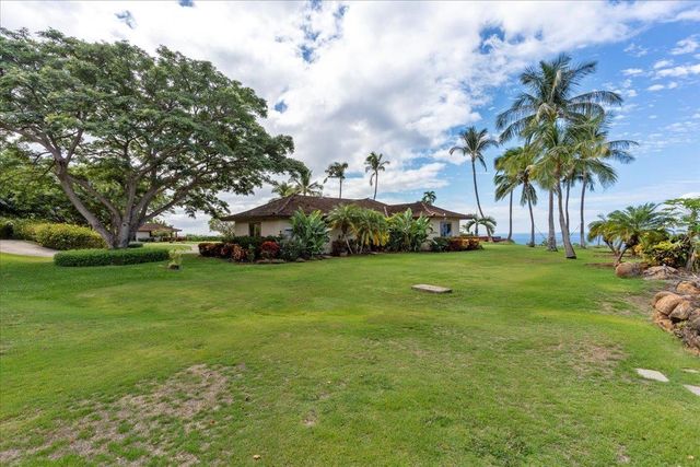 85 Lau Awa Pl, Lahaina, HI 96761