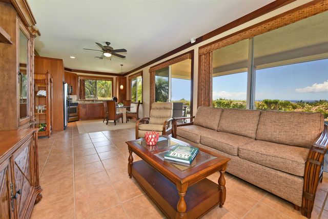 85 Lau Awa Pl, Lahaina, HI 96761