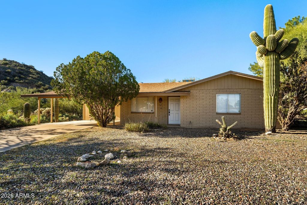9004 E Grandview Drive, Mesa, AZ 85207 — photo 2