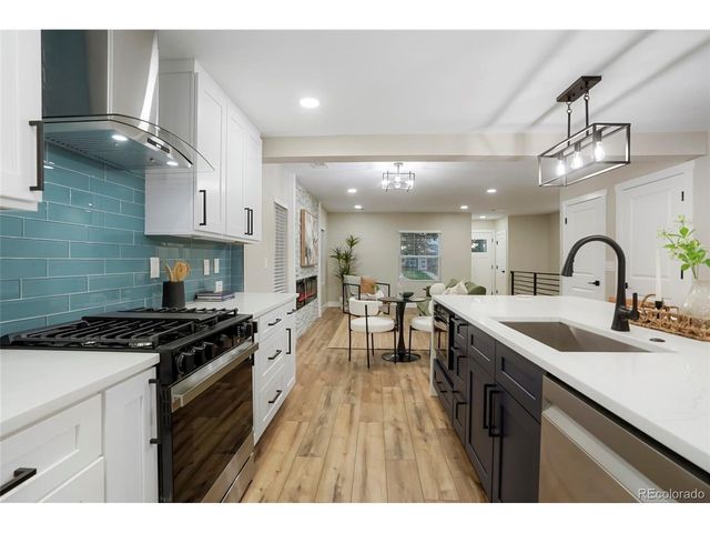 3046 Saint Paul St, Denver, CO 80205