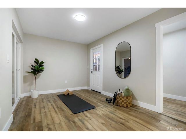 3046 Saint Paul St, Denver, CO 80205