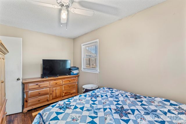 8615 Lochinvar Drive, Charlotte, NC 28227