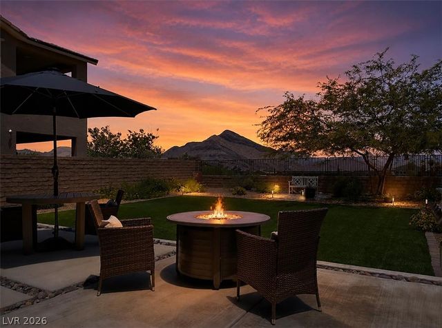 10954 Free Flow Place, Las Vegas, NV 89138