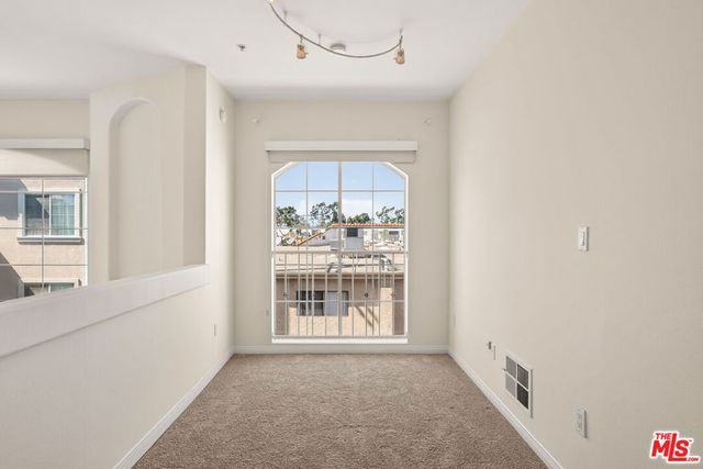 7101 La Tijera Boulevard H201, Los Angeles, CA 90045