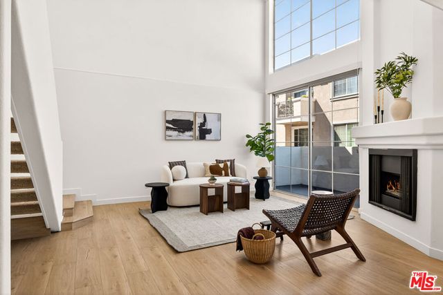 7101 La Tijera Boulevard H201, Los Angeles, CA 90045