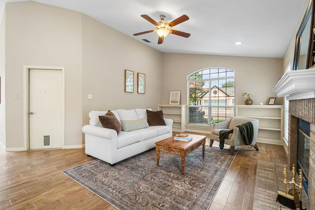 419 Fitch, Kerrville, TX 78028