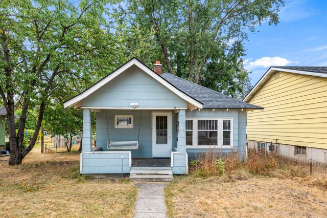 3924 E 28th Ave, Spokane, WA 99223 property photo