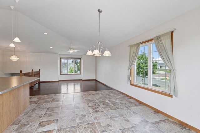 101 La Costa Lane, Mankato, MN 56001