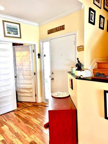 328 N Lake Drive N 328, Lantana, FL 33462