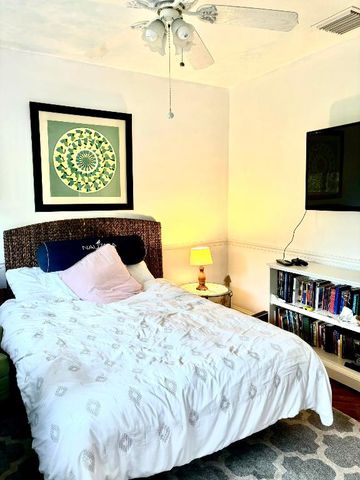 328 N Lake Drive N 328, Lantana, FL 33462