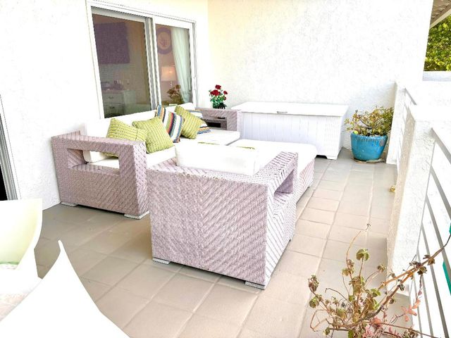 328 N Lake Drive N 328, Lantana, FL 33462