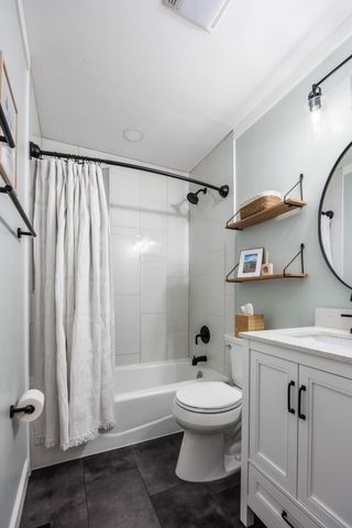 458 E Stanton Avenue, Columbus, OH 43214