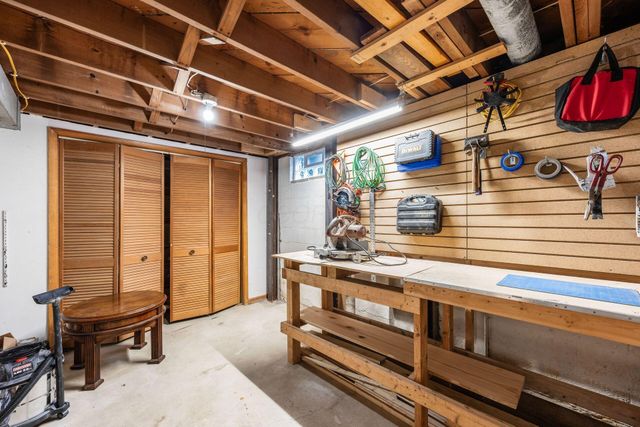 458 E Stanton Avenue, Columbus, OH 43214
