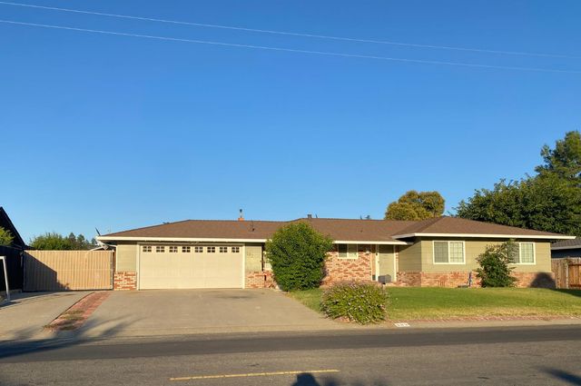 582 Camino Cortez, Yuba City, CA 95993