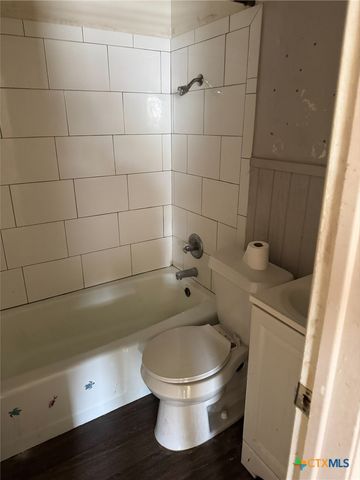 2205 Mountain Ave, Copperas Cove, TX 76522