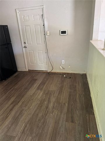 2205 Mountain Ave, Copperas Cove, TX 76522