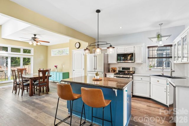 186 Southhaven Drive, Mooresville, NC 28117
