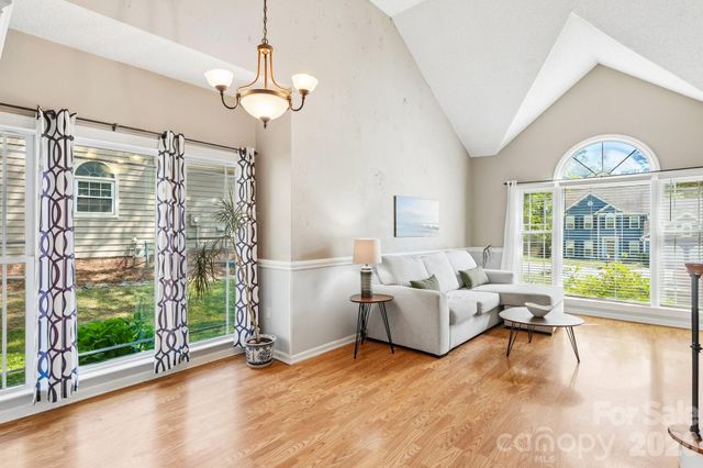 186 Southhaven Drive, Mooresville, NC 28117