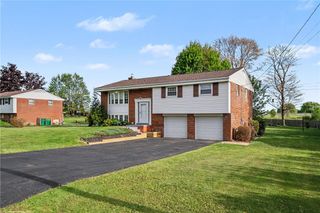 156 Westwood Mnr, Twp Of But Nw, PA 16001