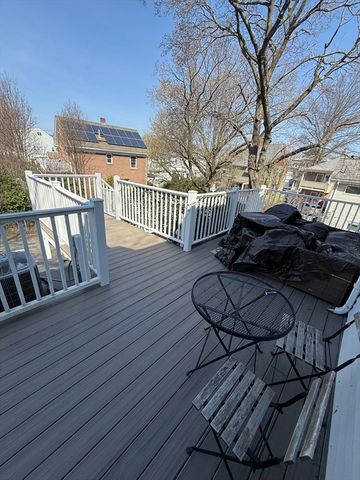 15 Emerson St 2, Newton, MA 02458