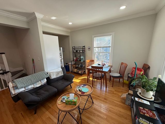 15 Emerson St 2, Newton, MA 02458