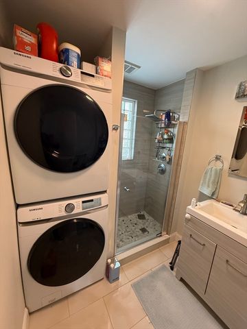 15 Emerson St 2, Newton, MA 02458