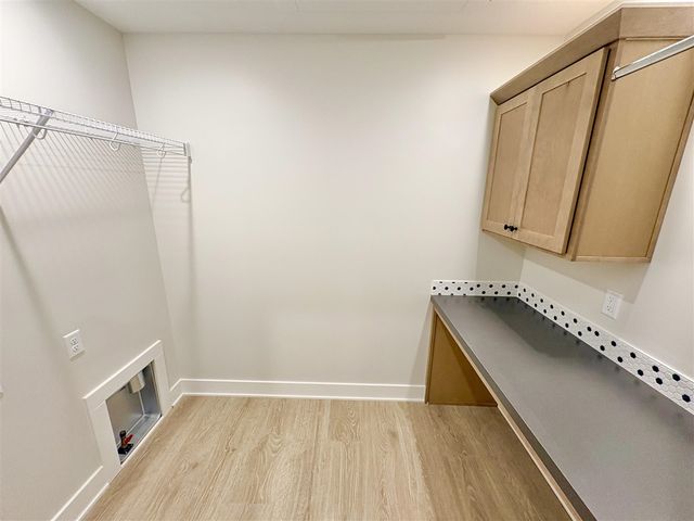 5911 Valley Point Drive, Caledonia, MI 49316