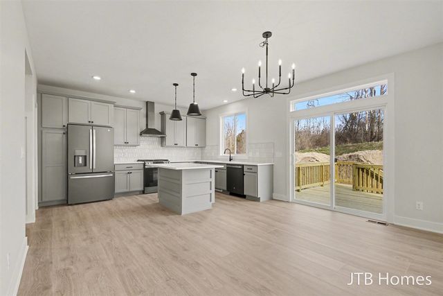 5911 Valley Point Drive, Caledonia, MI 49316