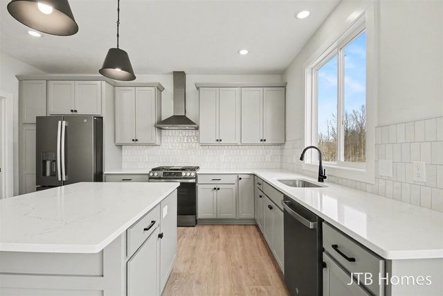 5911 Valley Point Drive, Caledonia, MI 49316