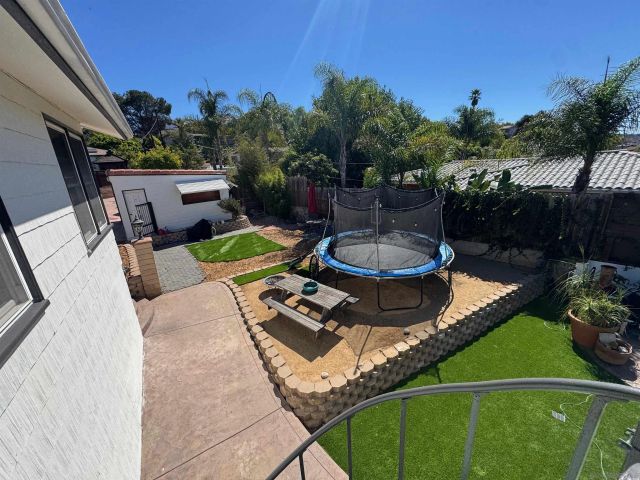4178 S Tropico Dr, La Mesa, CA 91941