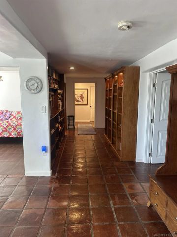 4178 S Tropico Dr, La Mesa, CA 91941