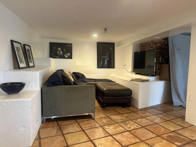 4178 S Tropico Dr, La Mesa, CA 91941