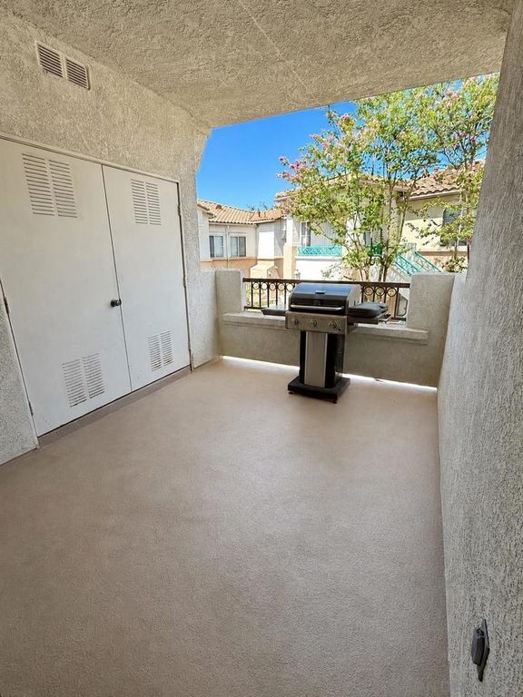 Image 13 of property listing at 11456 Via Rancho San Diego 214, El Cajon, CA 92019
