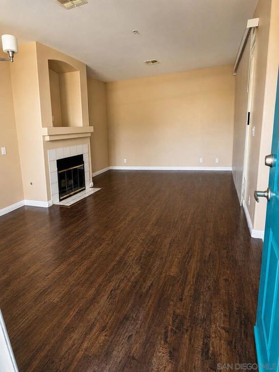 Image 5 of property listing at 11456 Via Rancho San Diego 214, El Cajon, CA 92019