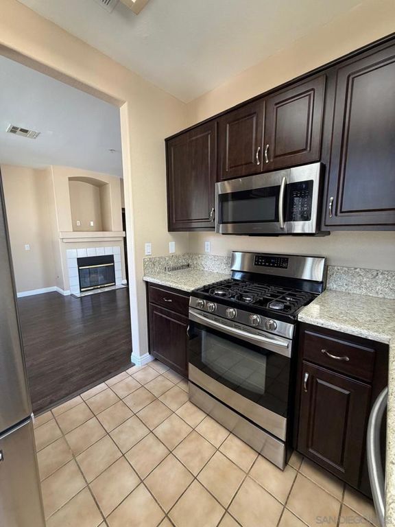 Image 7 of property listing at 11456 Via Rancho San Diego 214, El Cajon, CA 92019