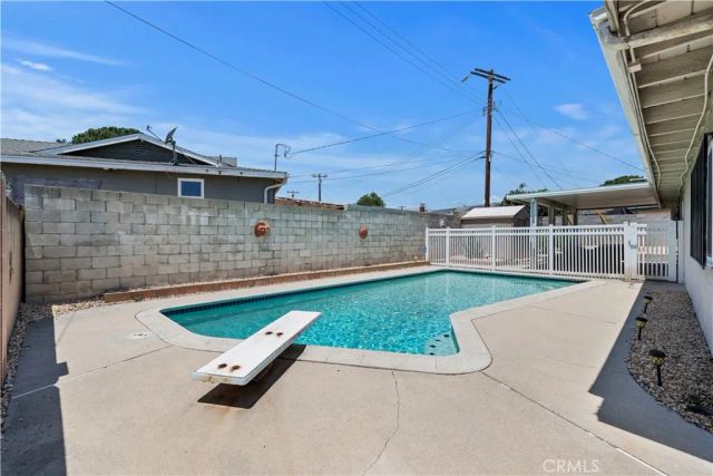 1400 Terrace, Rialto, CA 92376