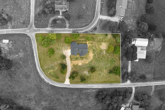 7332 Kurt Drive, Brenham, TX 77833