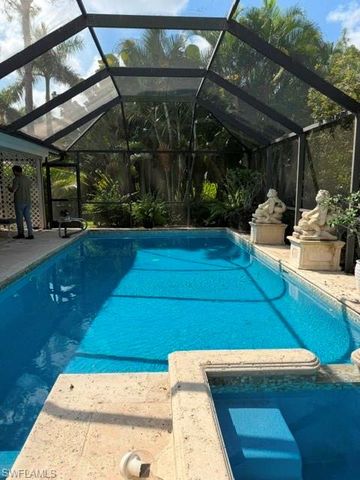 13055 White Violet DR, Naples, FL 34119