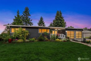 1617 121st Avenue SE, Bellevue, WA 98005