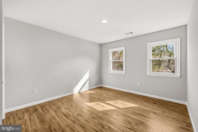 5623 WILSHIRE CT, Warrenton, VA 20187